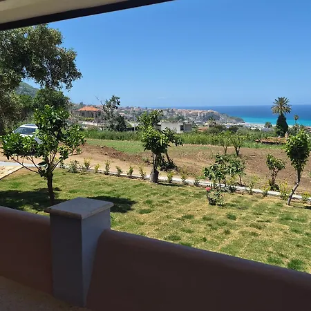 Terra E Cielo בית הארחה